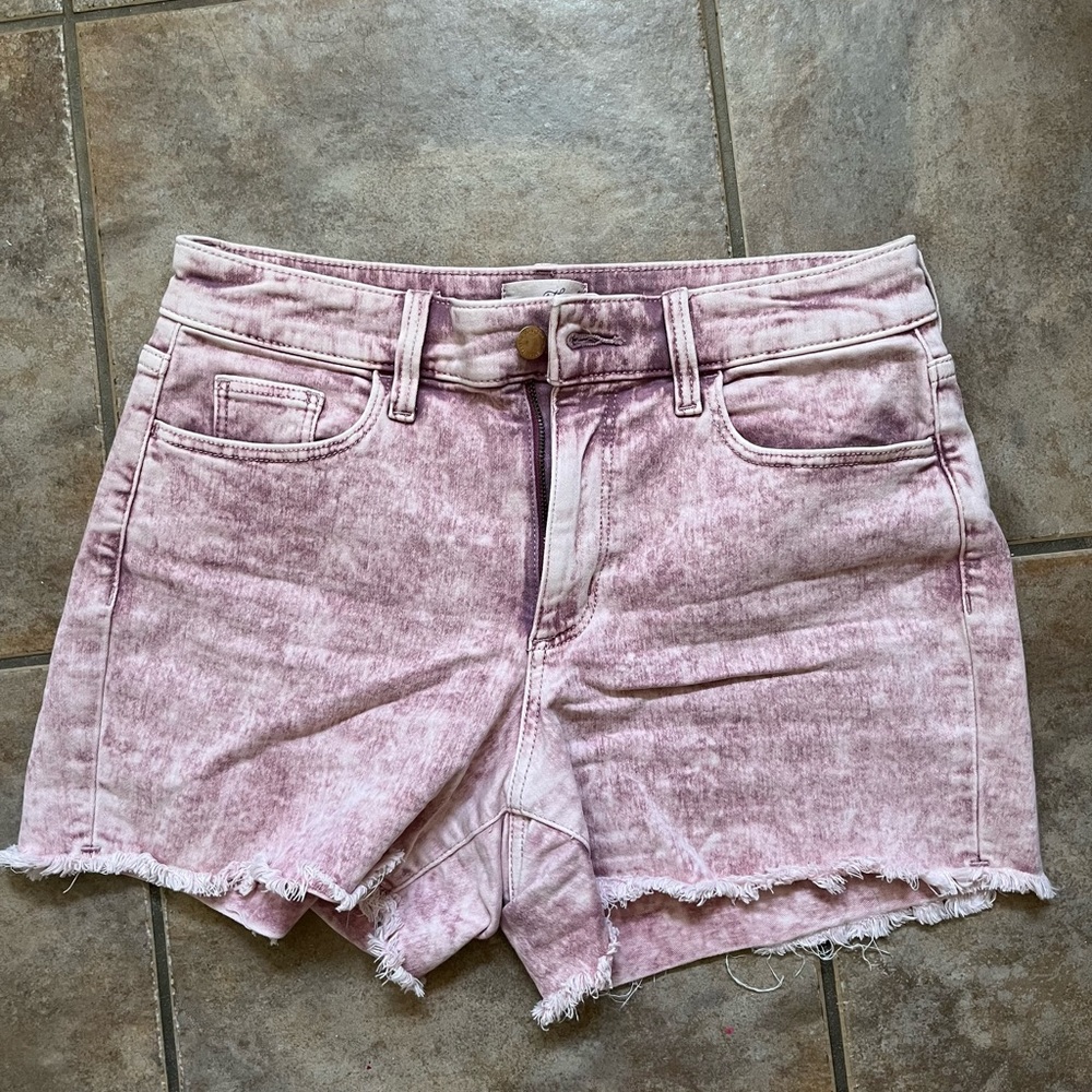 UNIVERSAL THREAD high-rise midi shorts